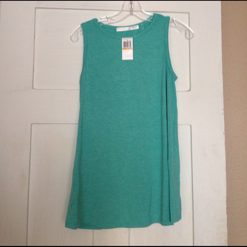 NWT! Susana Monaco swing back tank, Size Small