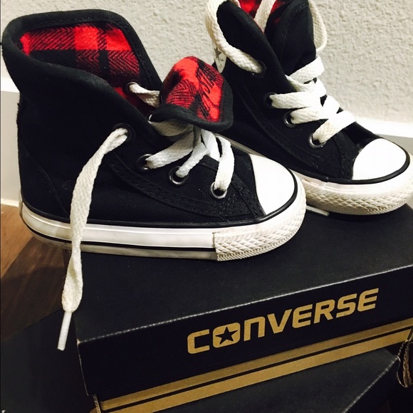 Toddler Converse - Picture 2 of 3