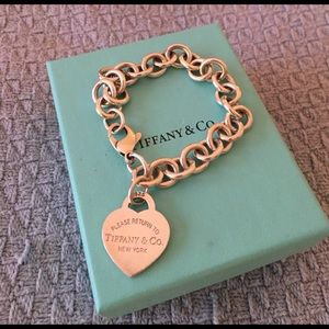 AUTHENTIC Tiffany Heart Tag Charm Bracelet