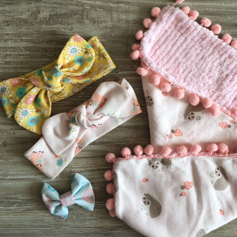 BUNDLE baby accessories