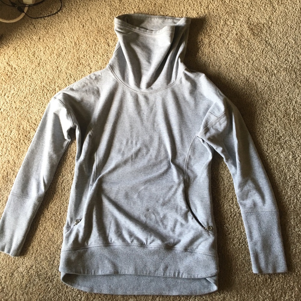 Lululemon Rest Day Pullover size 4