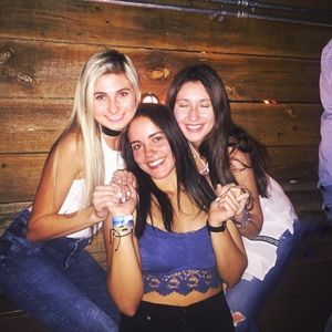 Meet your Posher, Laura