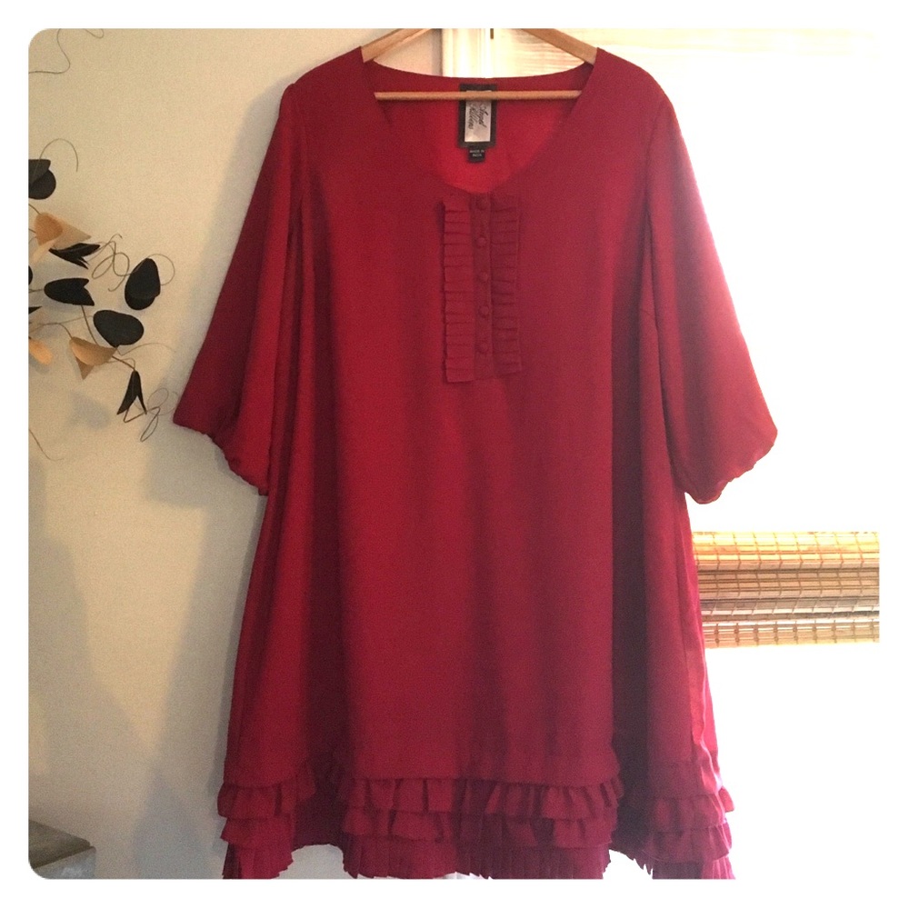 Adorable red dress❤️