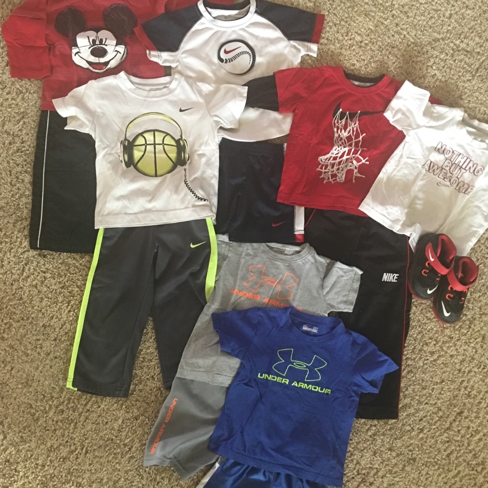 Boys clothes Size 2T