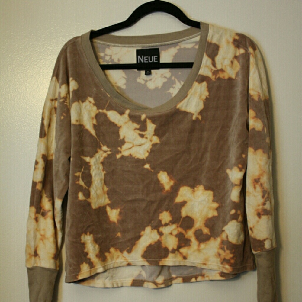 Bleached sweater