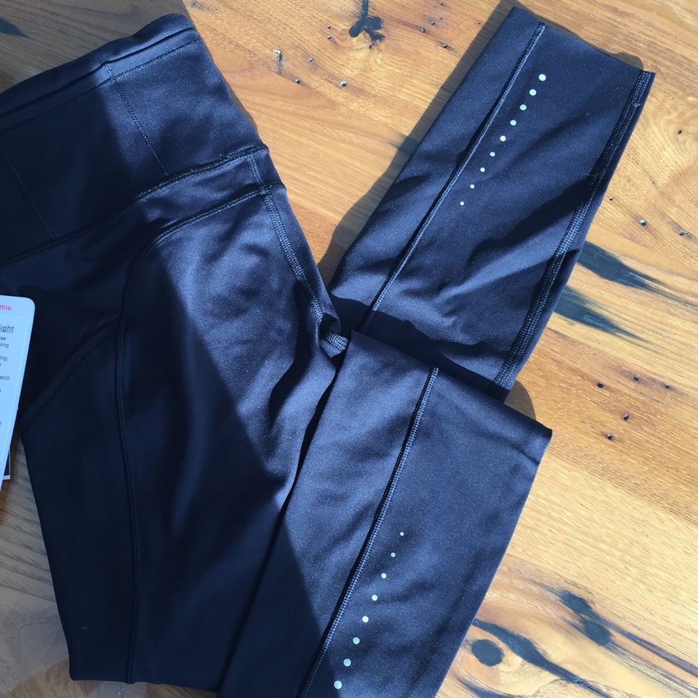 SOLD DO NOT BUY Lululemon Fast and Free Tight - Picture 4 of 4