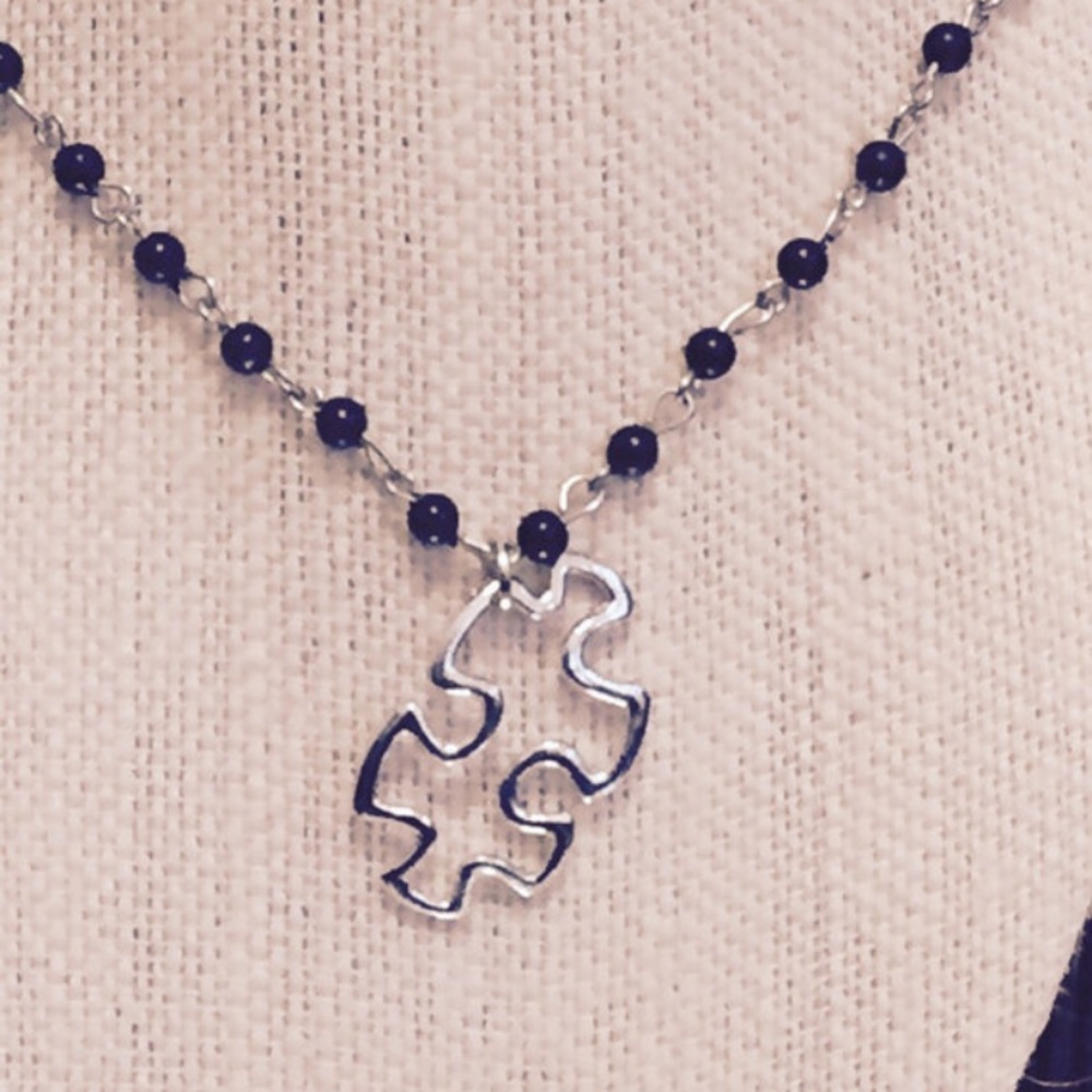 Puzzle Piece Black Rosary Chain Necklace - Picture 3 of 6