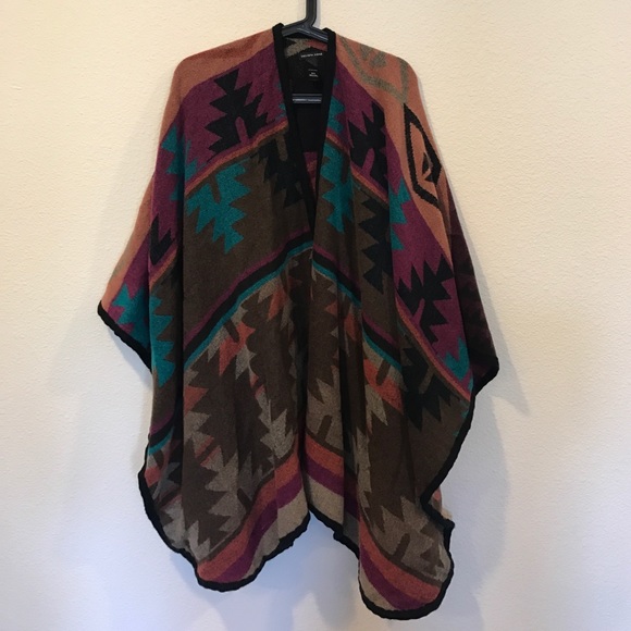 Saks Fifth Avenue Sweaters - Aztec print wrap poncho Saks Fifth Avenue Sweaters - Aztec print wrap poncho