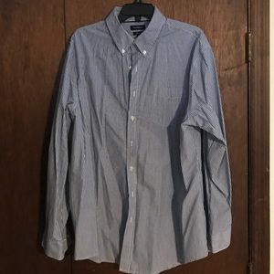 Croft&Barrow long sleeve dress shirt.