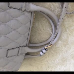 Vera Bradley Bags - Vera Bradley Quilted Leather Crossbody Satchel! Vera Bradley Bags - Vera Bradley Quilted Leather Crossbody Satchel!