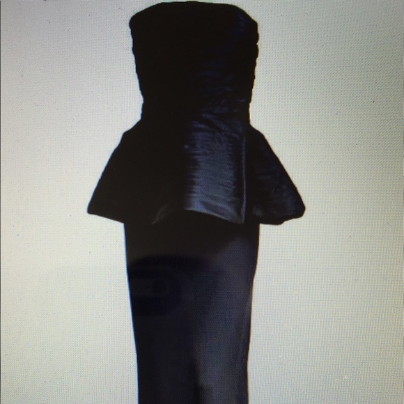 Bill Blass Ruched Peplum Black Gown. Sz 2-4. Mint! Emma Stone 2024 Oscars! - Picture 3 of 9