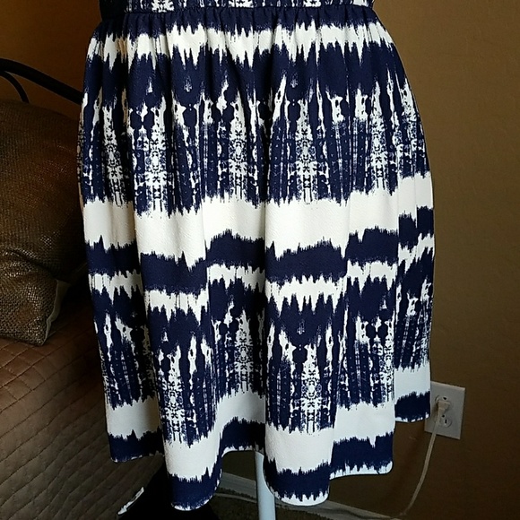 Blue & White Fit & Flare Dress - Picture 3 of 7