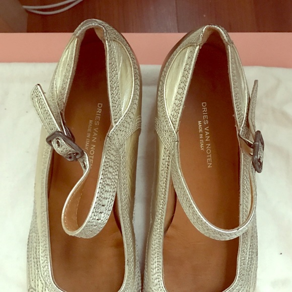 Dries Van Noten Light Gold Kitten Heels Size 38.5 - Picture 3 of 6