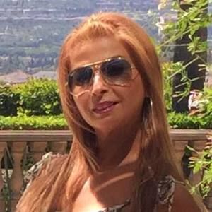 Meet your Posher, Yassaman