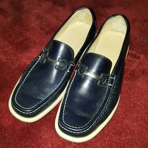 Ferragamo Navy Loafers 10.5 Hardly Worn