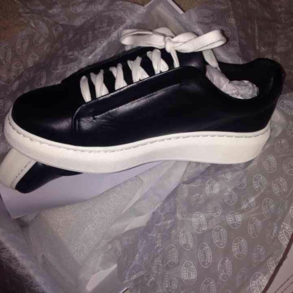 7.5 STEVE MADDEN PLATFORM SNEAKERS NEW!
