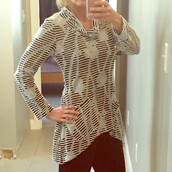 Pleats Collection Tops - Pleats Collection a-symmetric tunic Pleats Collection Tops - Pleats Collection a-symmetric tunic