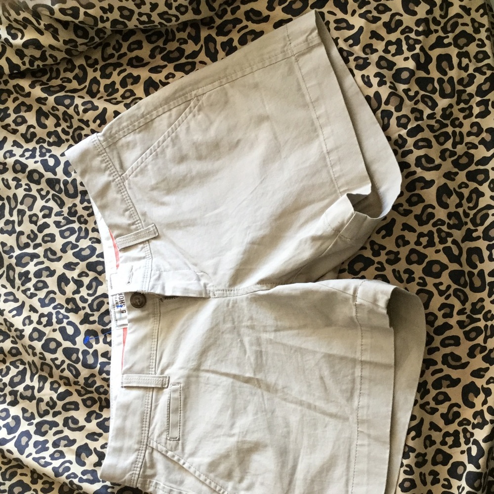 MOVING SALE! Old navy khaki shorts