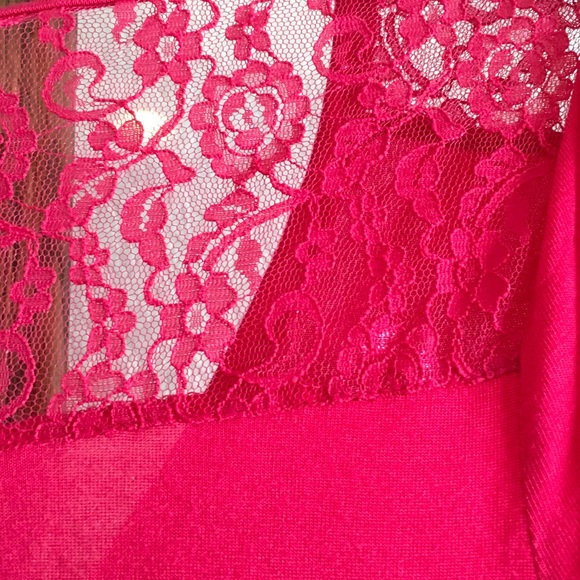 Blouse - Picture 3 of 3