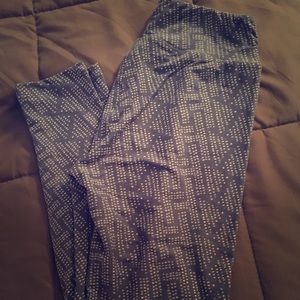 LulaRoe OS Leggings