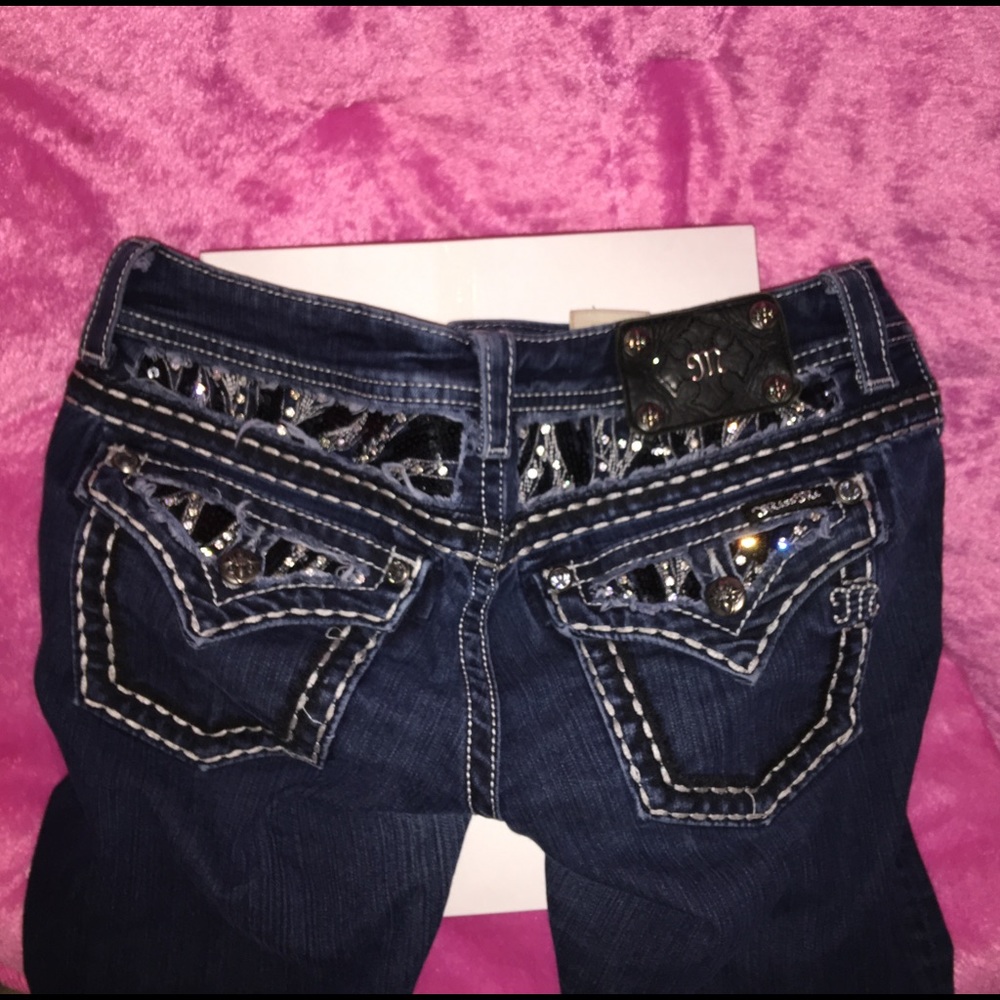 Blue denim Miss Me Jeans - Picture 2 of 4