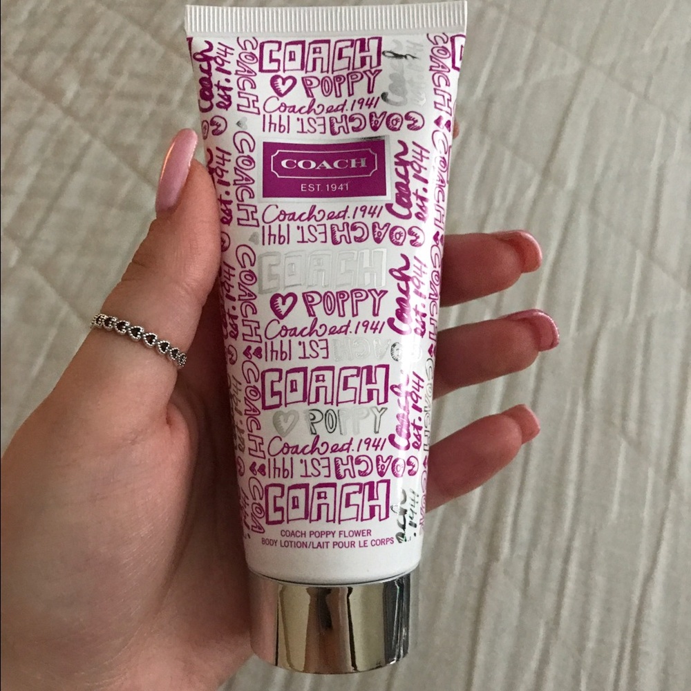 Coach poppy flower body lotion