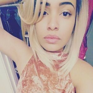 Meet your Posher, Savanna