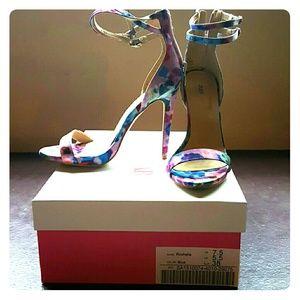 Gorgeous Spring Stilettos 7.5