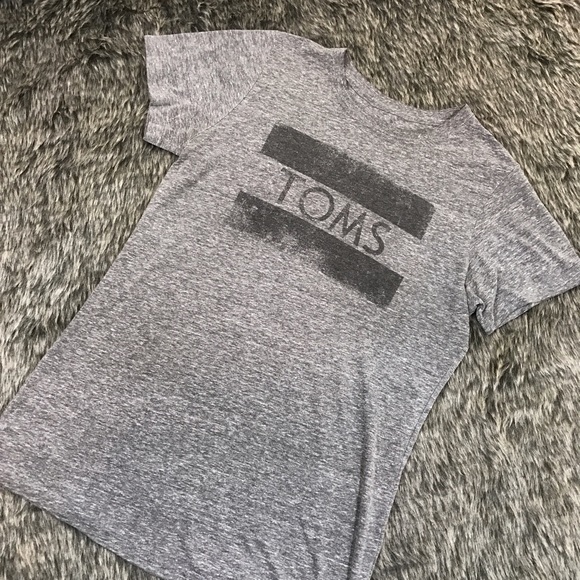 TOMS Tops - TOMS T-Shirt