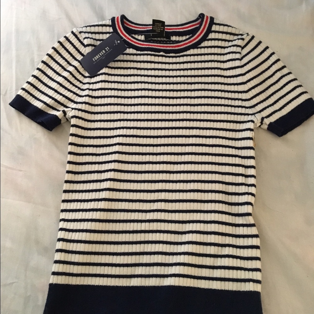 short sleeve striped sweater