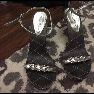Michael Antonio heel sandals