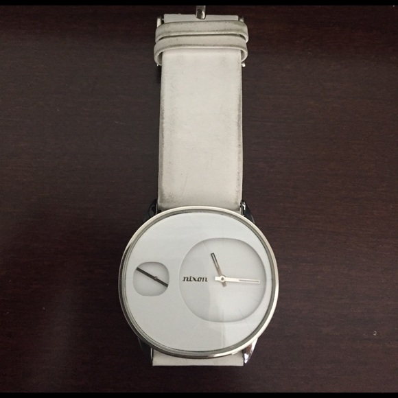 Nixon watch - Picture 1 of 1