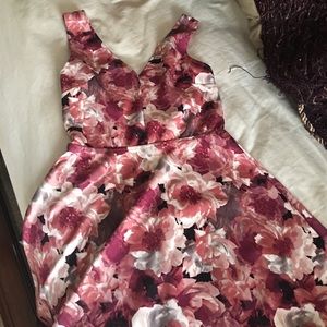 Floral v neck skater dress