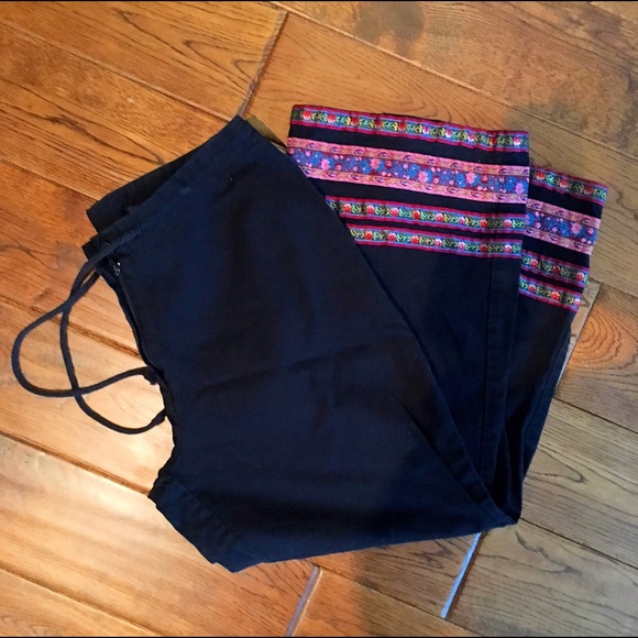 Black Capris with Ribbon Decorative Edging - Picture 1 of 7