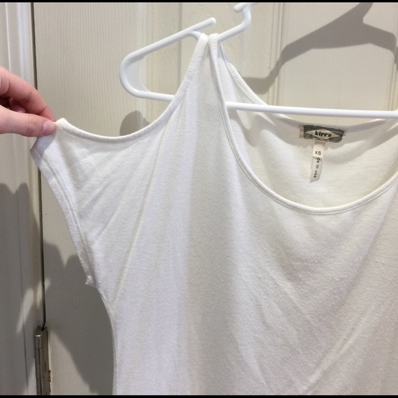 Kirra white cold shoulder tee - Picture 2 of 2