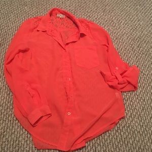Lacey coral chiffon collared shirt 💖