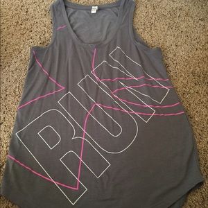 Under armour run tank top small