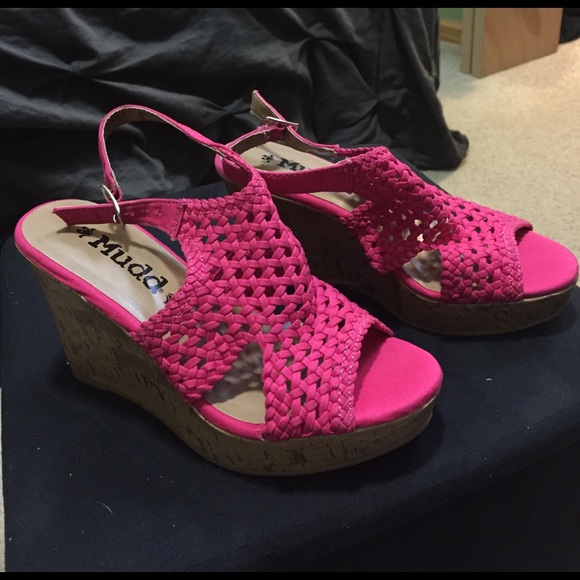 Pink wedges - Picture 1 of 4