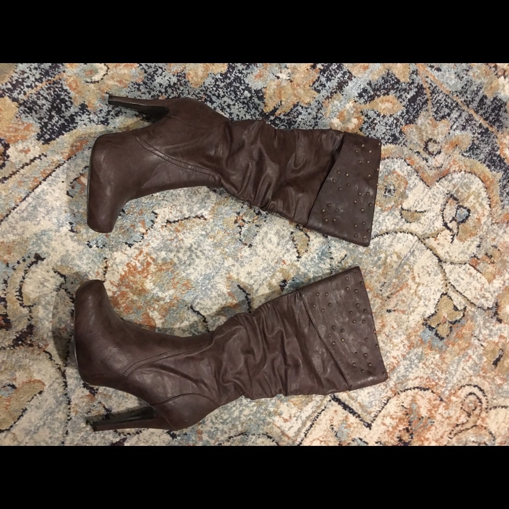 Brown boots