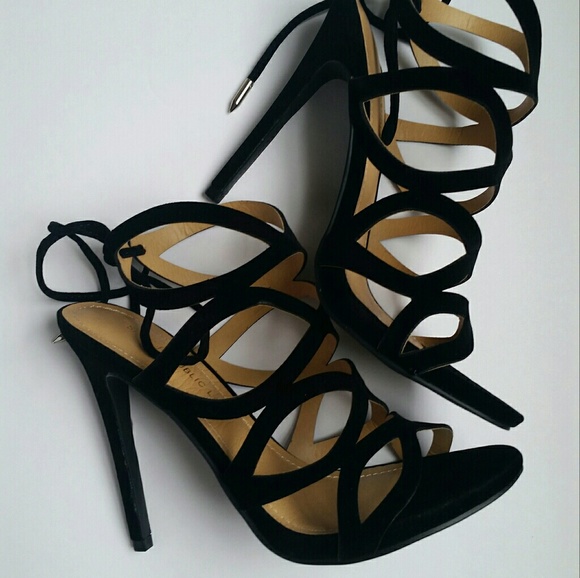 LACHEETA STILETTO BLK - Picture 3 of 5