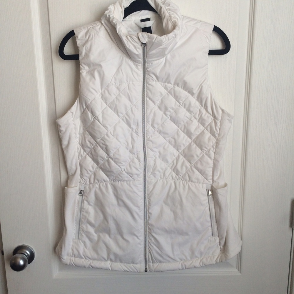 Lululemon White Down For a Run Vest 12