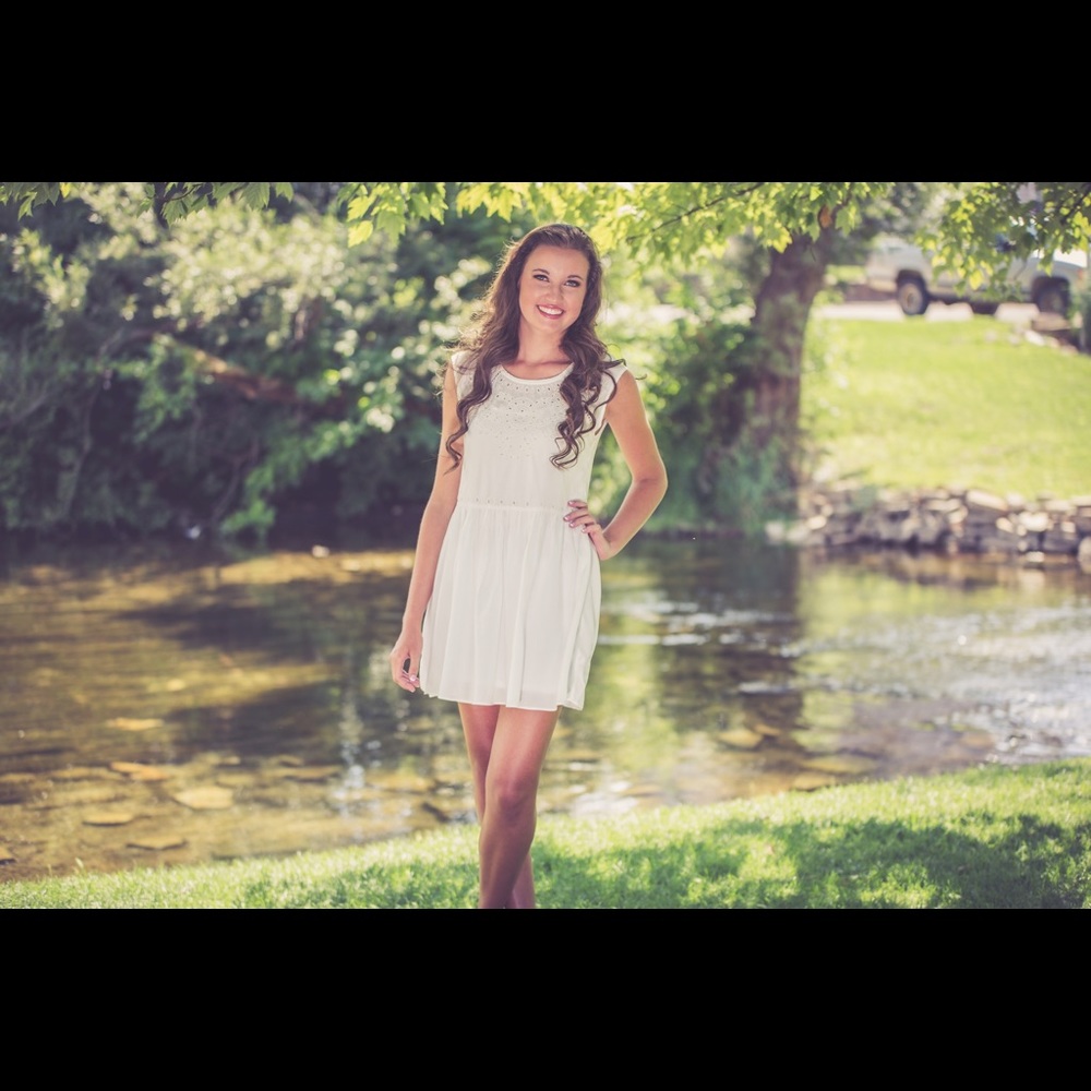Meet your Posher, Amelia