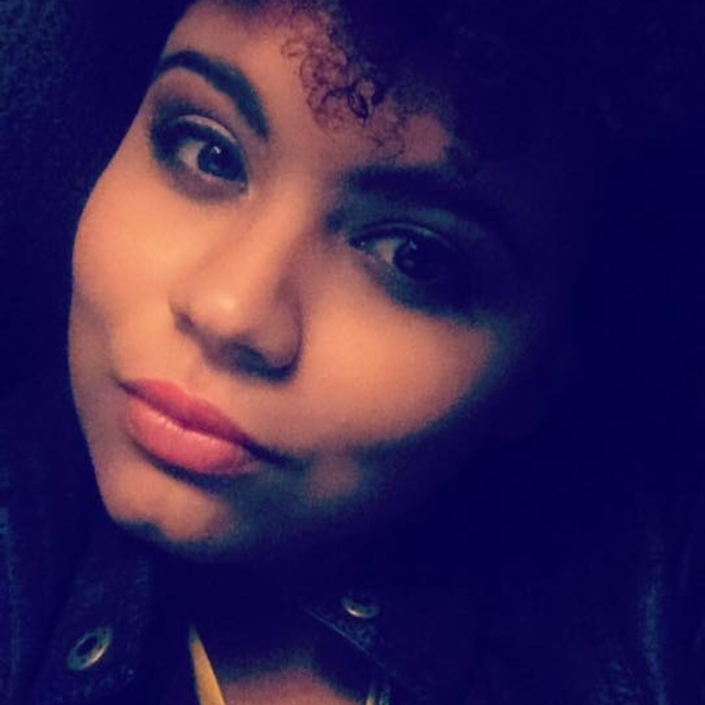 Meet your Posher, Desirae