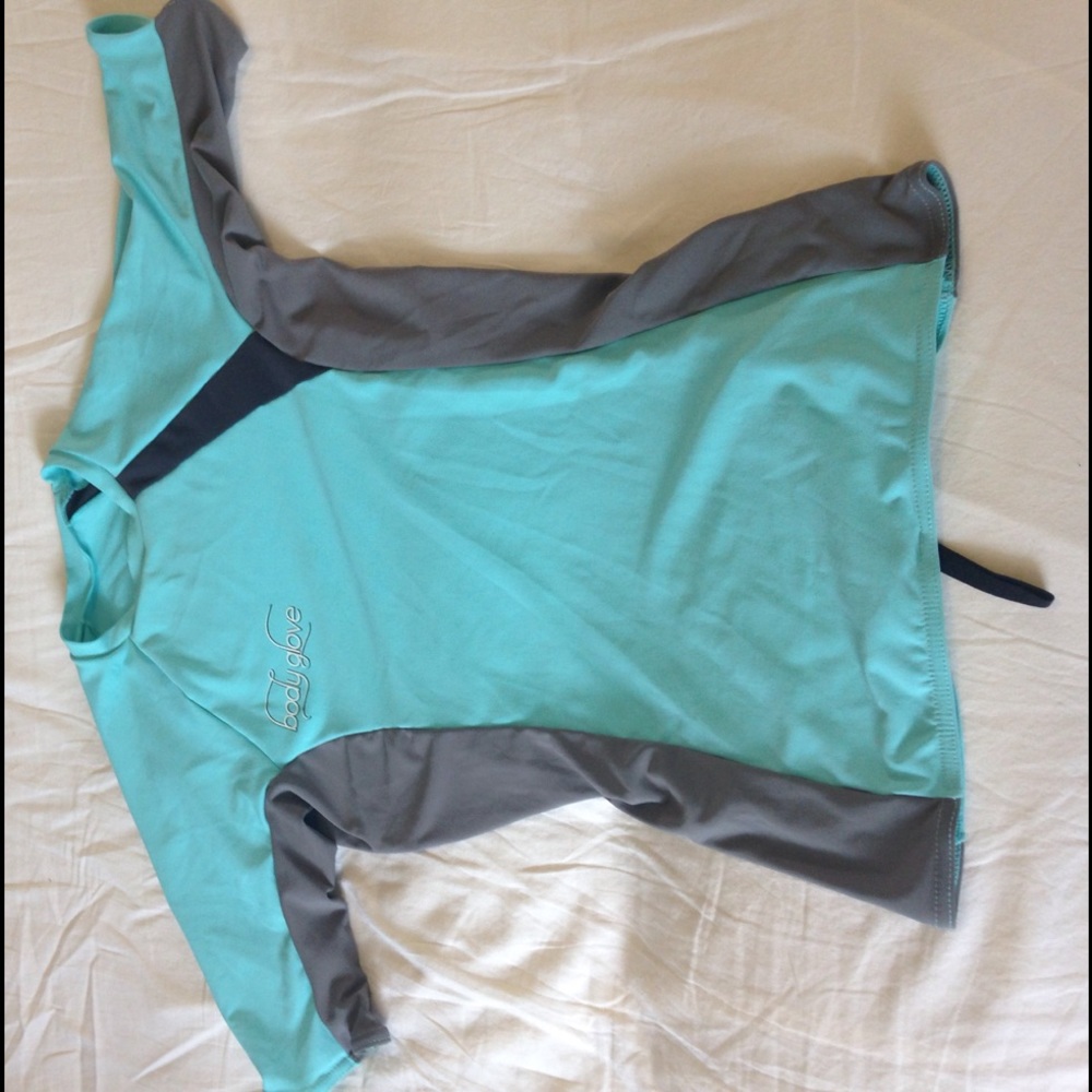 Body glove swim shirt