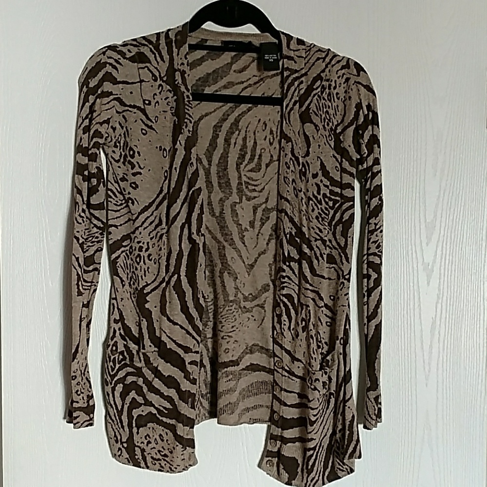 ♦️FINAL price ♦️ Animal print cardigan