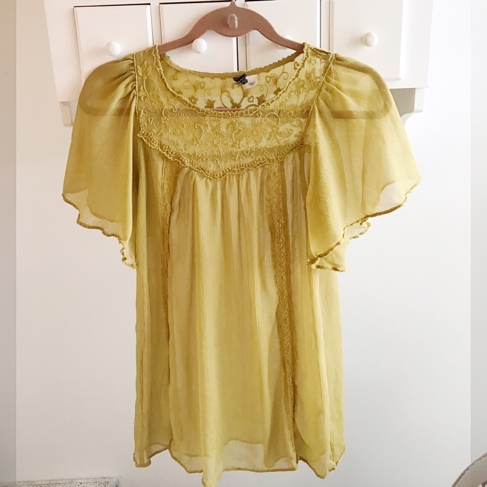 H&M Greenish-Yellow Flowy Top