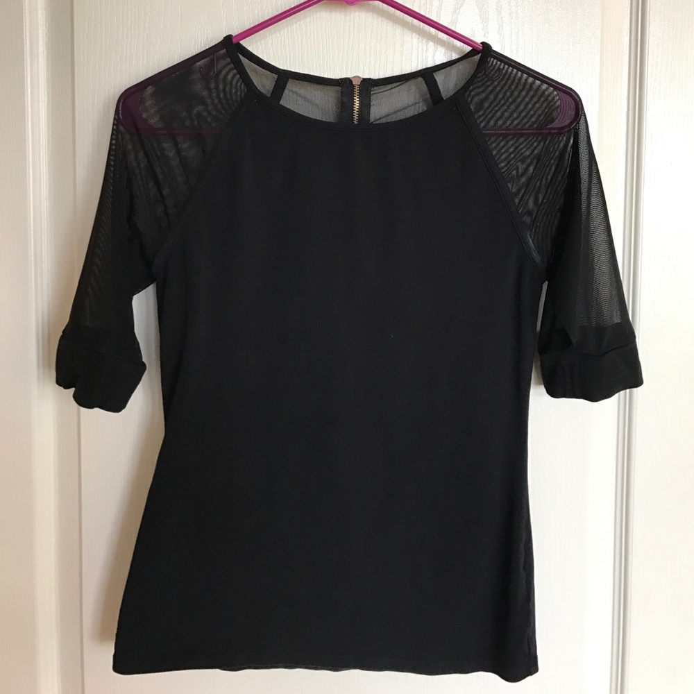 Express Fitted Top