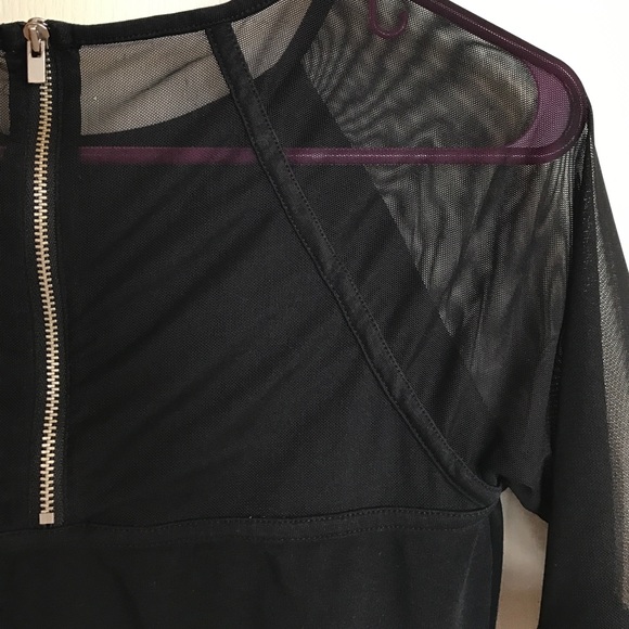 Express Fitted Top - Picture 3 of 4