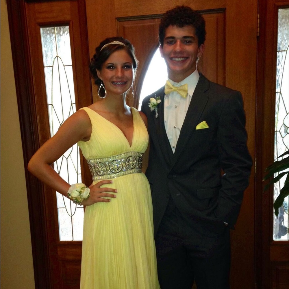 Sherri Hill prom dress size 0