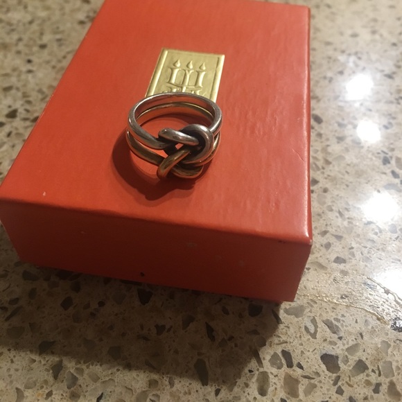 James Avery Lovers Knot ring - Picture 2 of 2